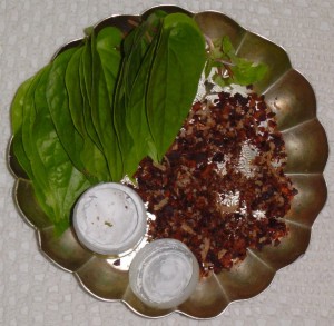 Betel_leaf_betel_nuts_and_lime